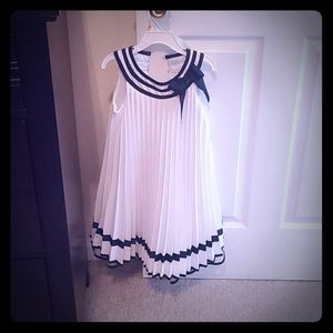 Little girl dress..